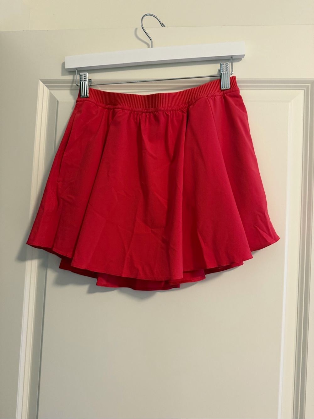 lululemon athletica Red golf skirt w/ pockets